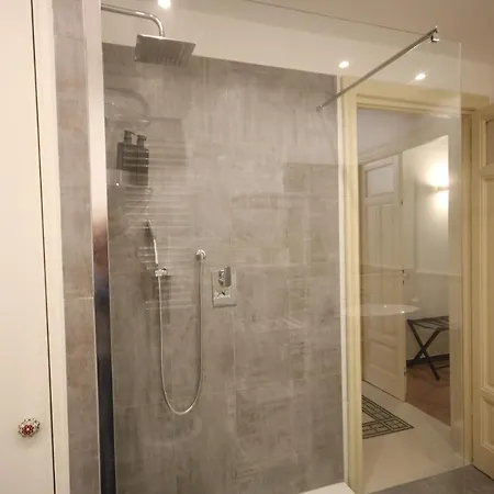 Irene's The Retreat 罗马